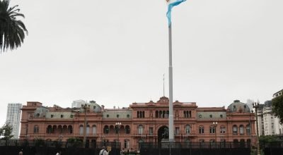 2025-04-12t134842z_1_lynxmpel3b063_rtroptp_4_argentina-imf.jpg