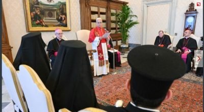 Papa pede critao paz