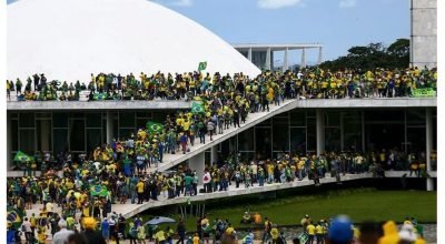 atos 8 de janeiro